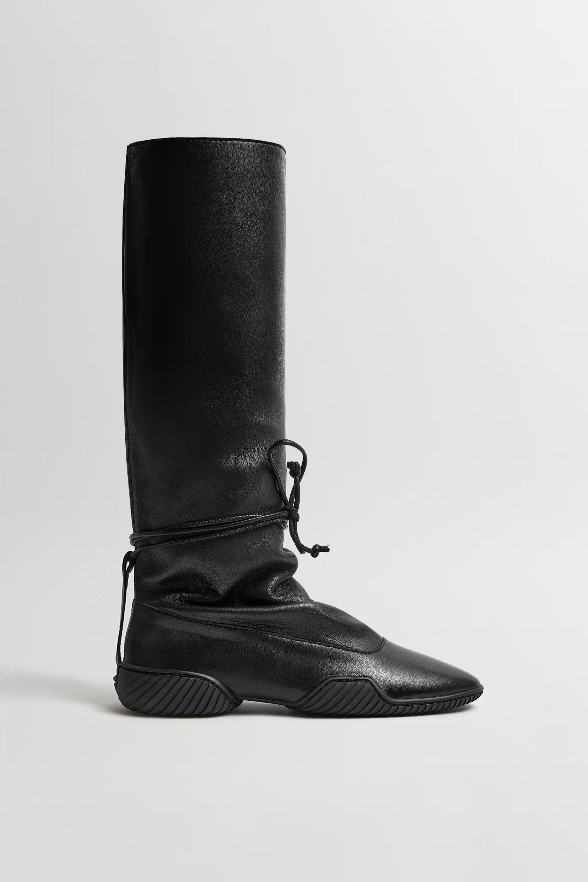 Nikolina Boots, MIISTA