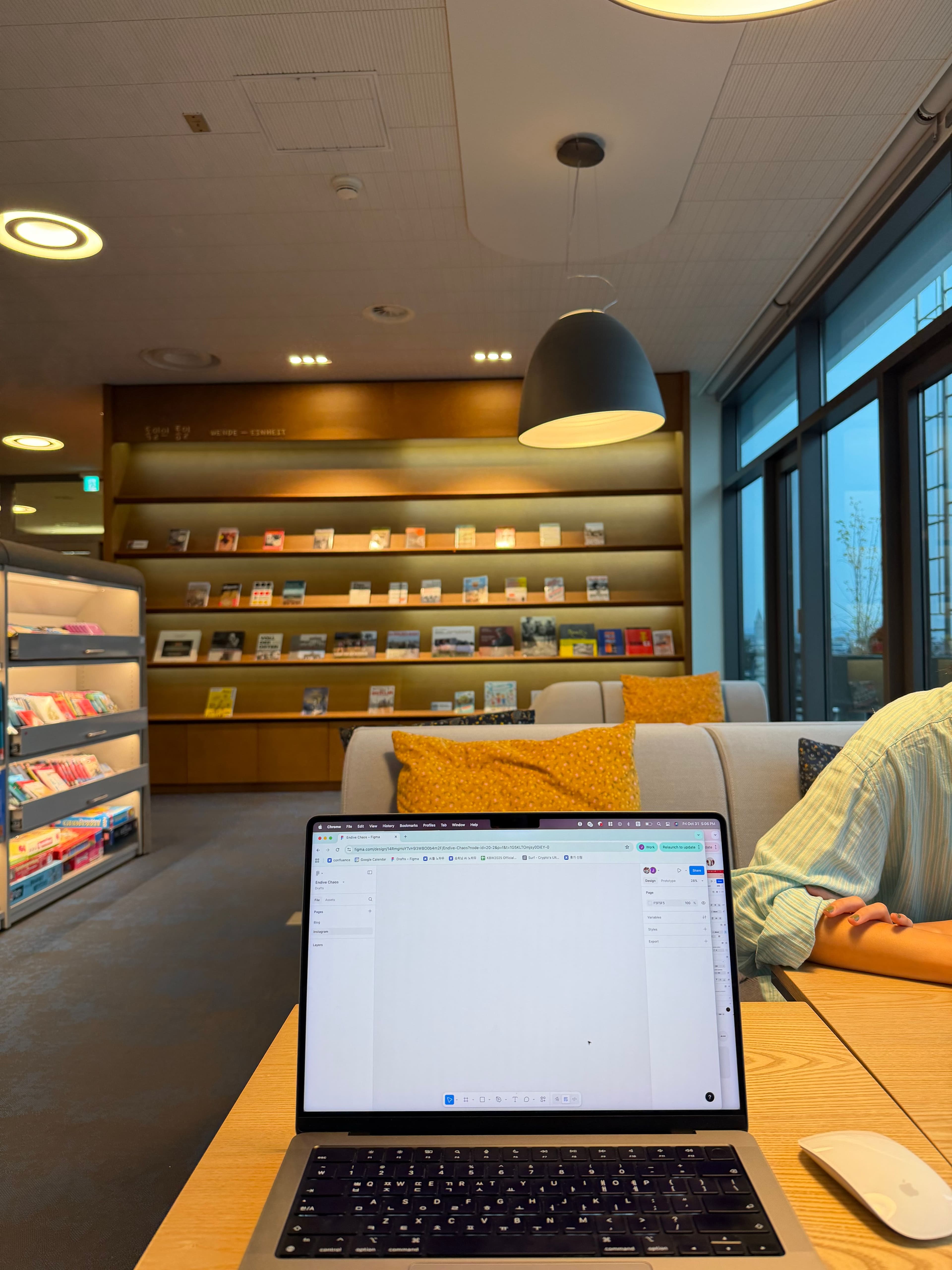 Working from Goethe Library