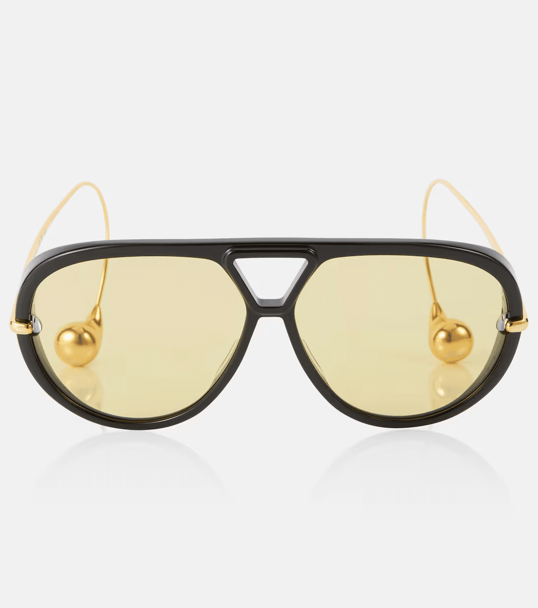 The gold rings seem a bit overly decorative...but!