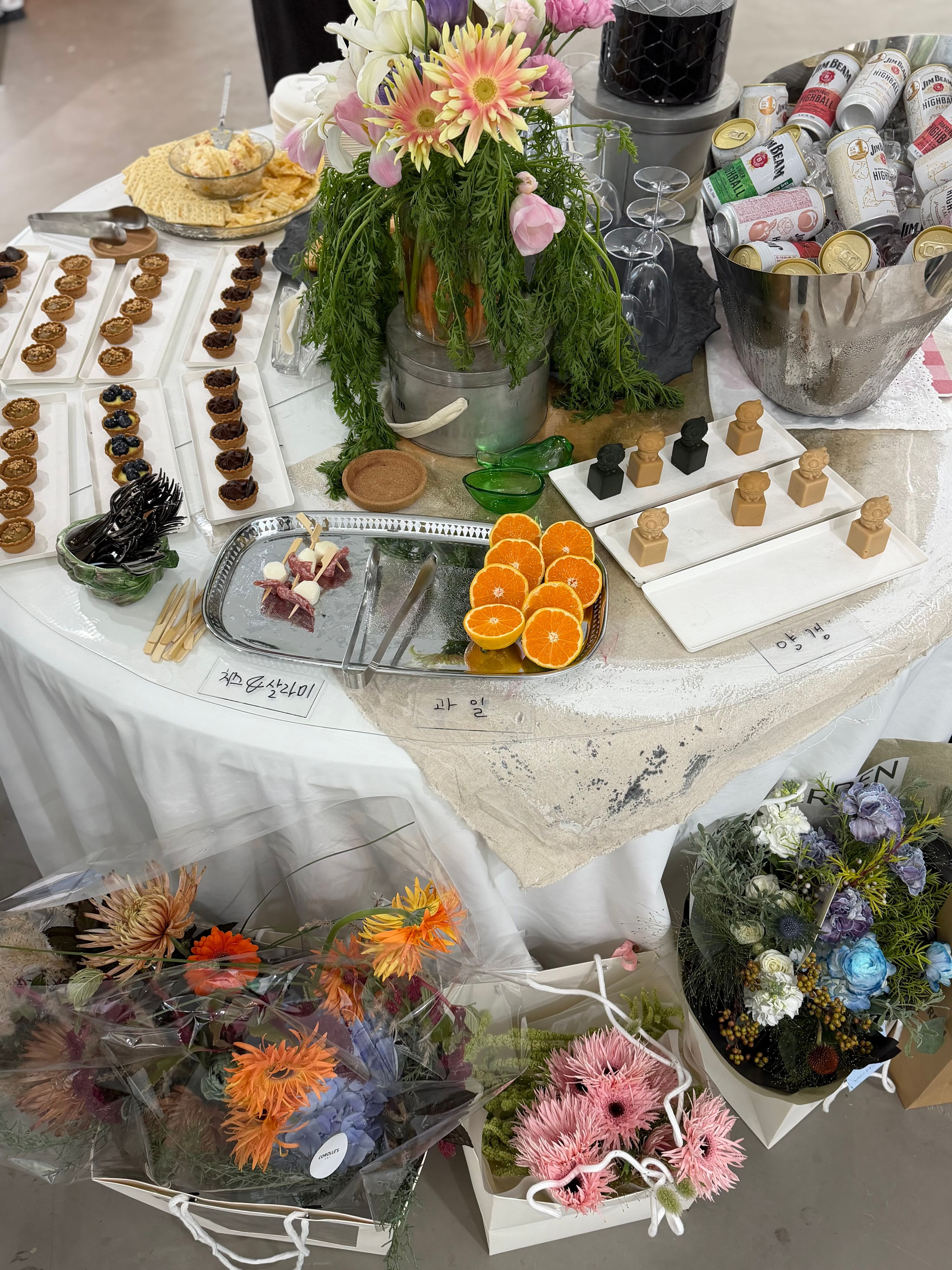 My Friend's Gallery Exhibition - Junction 17